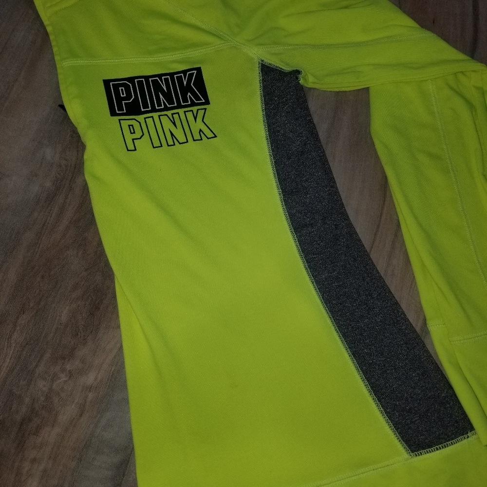Victoria's secret workout pull over.